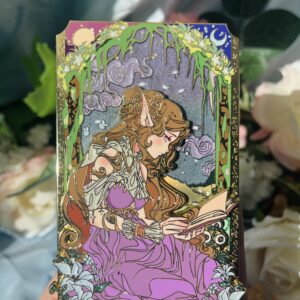 Signature creative princess deep purple in hand